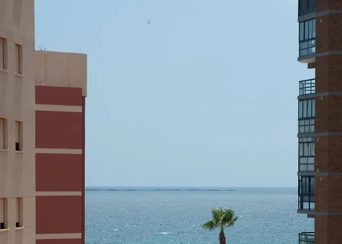 Moderno Con Vista Al Mar, Piscina, Parking